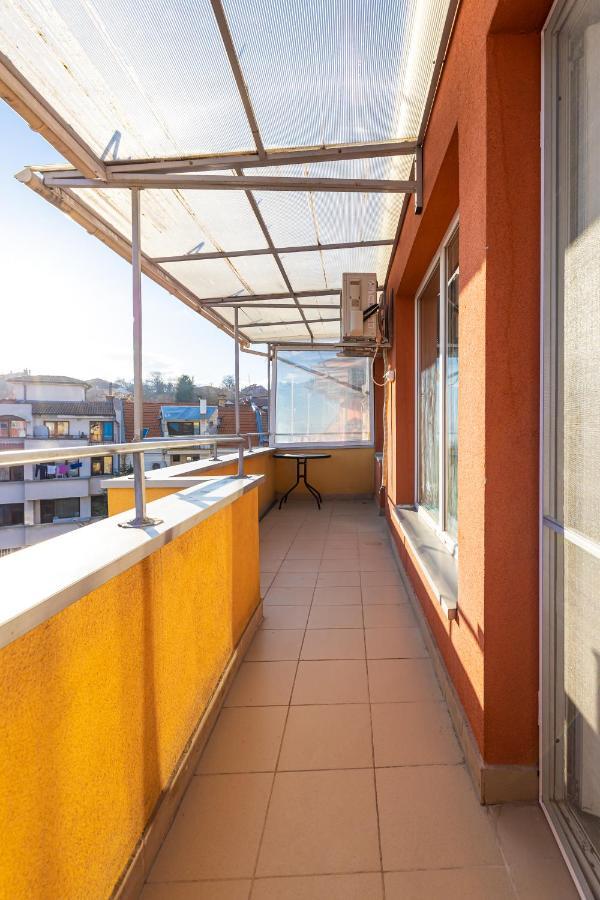 Sunny 1Bd Apartment In Old Town By Flat Mаnager Plovdiv Eksteriør bilde